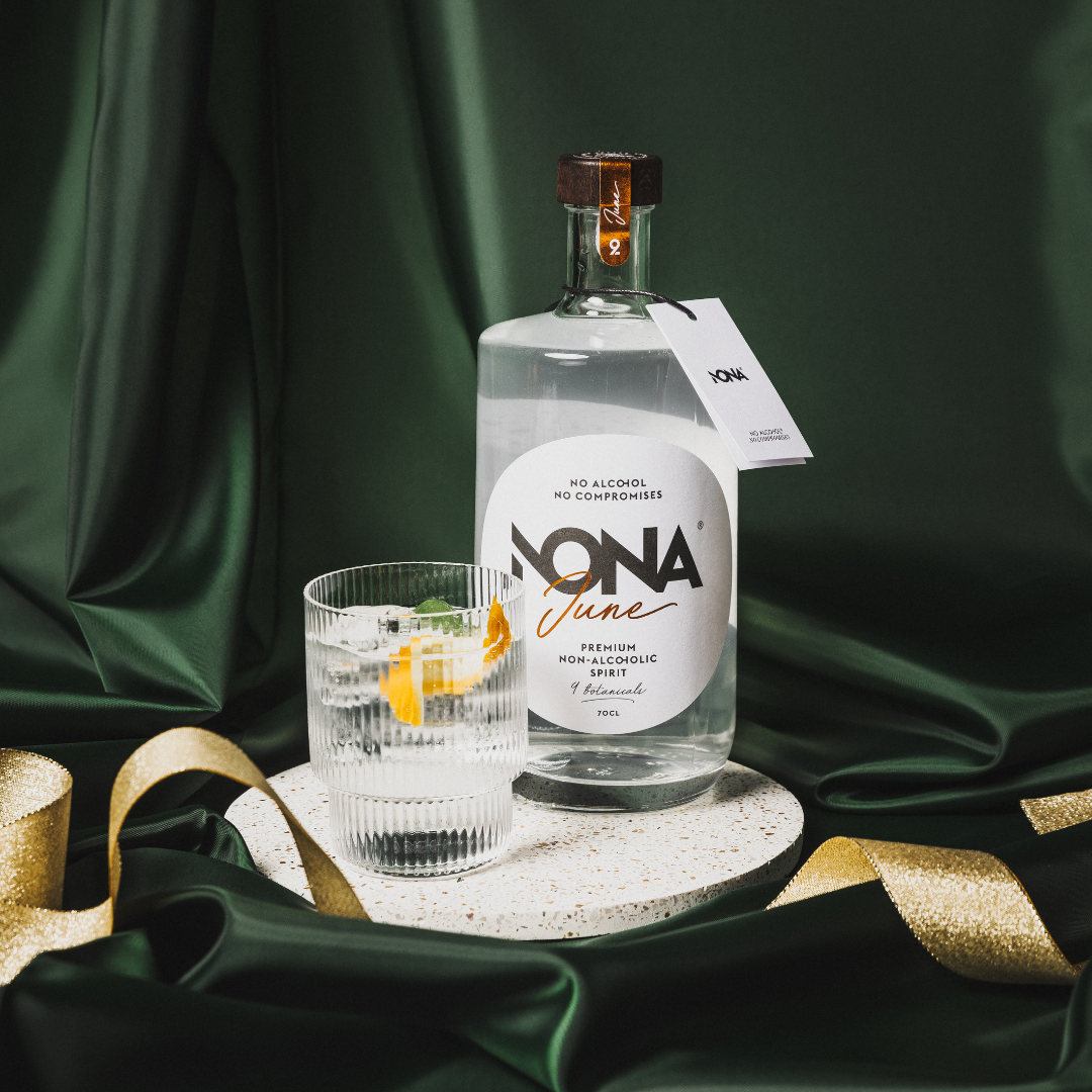 NONA June 70cL + Giftbox