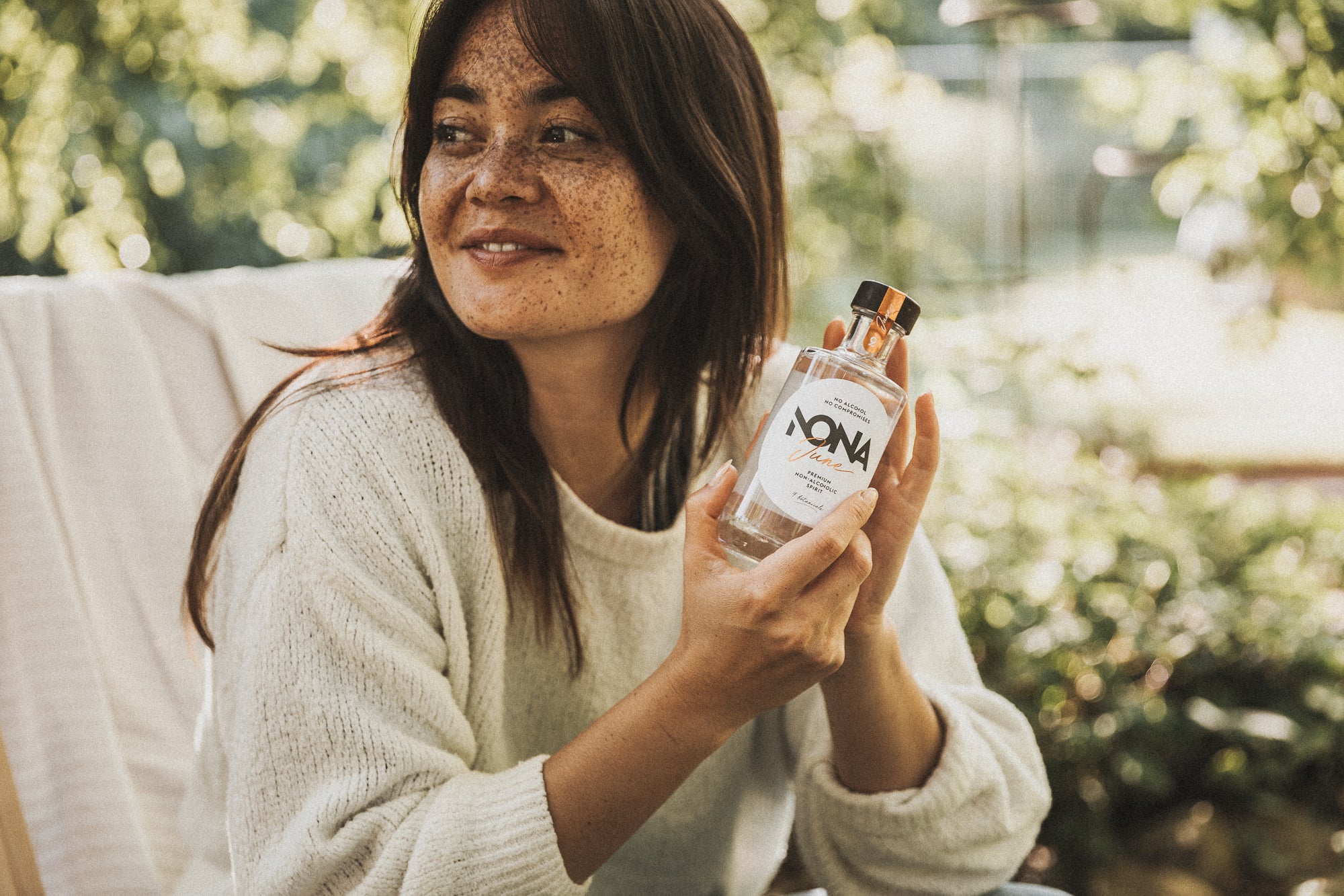 <p>SHIPPING POLICY</p>