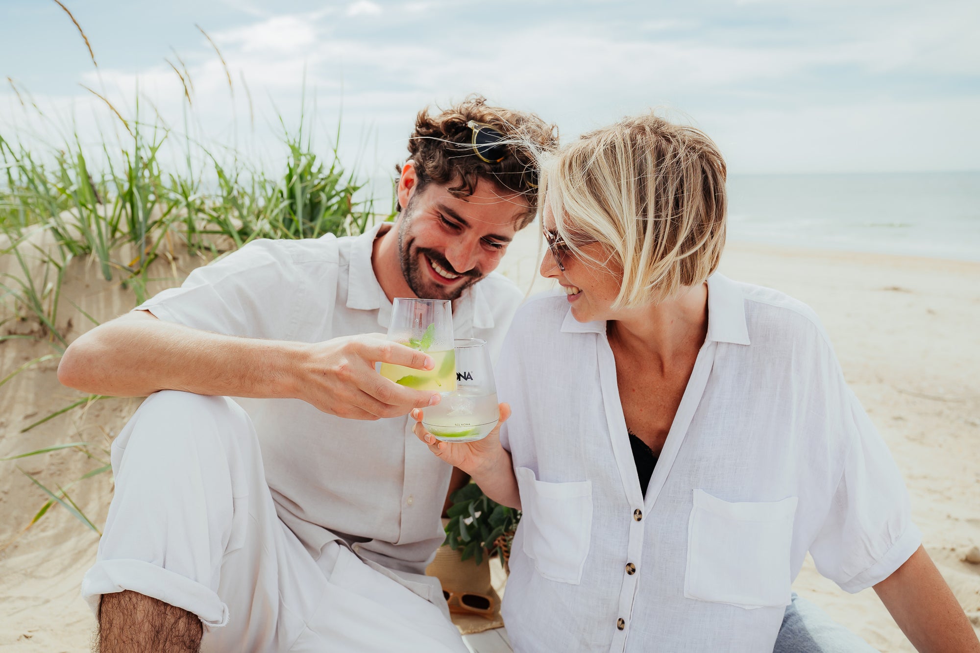 <p>CUSTOMER SERVICE</p>